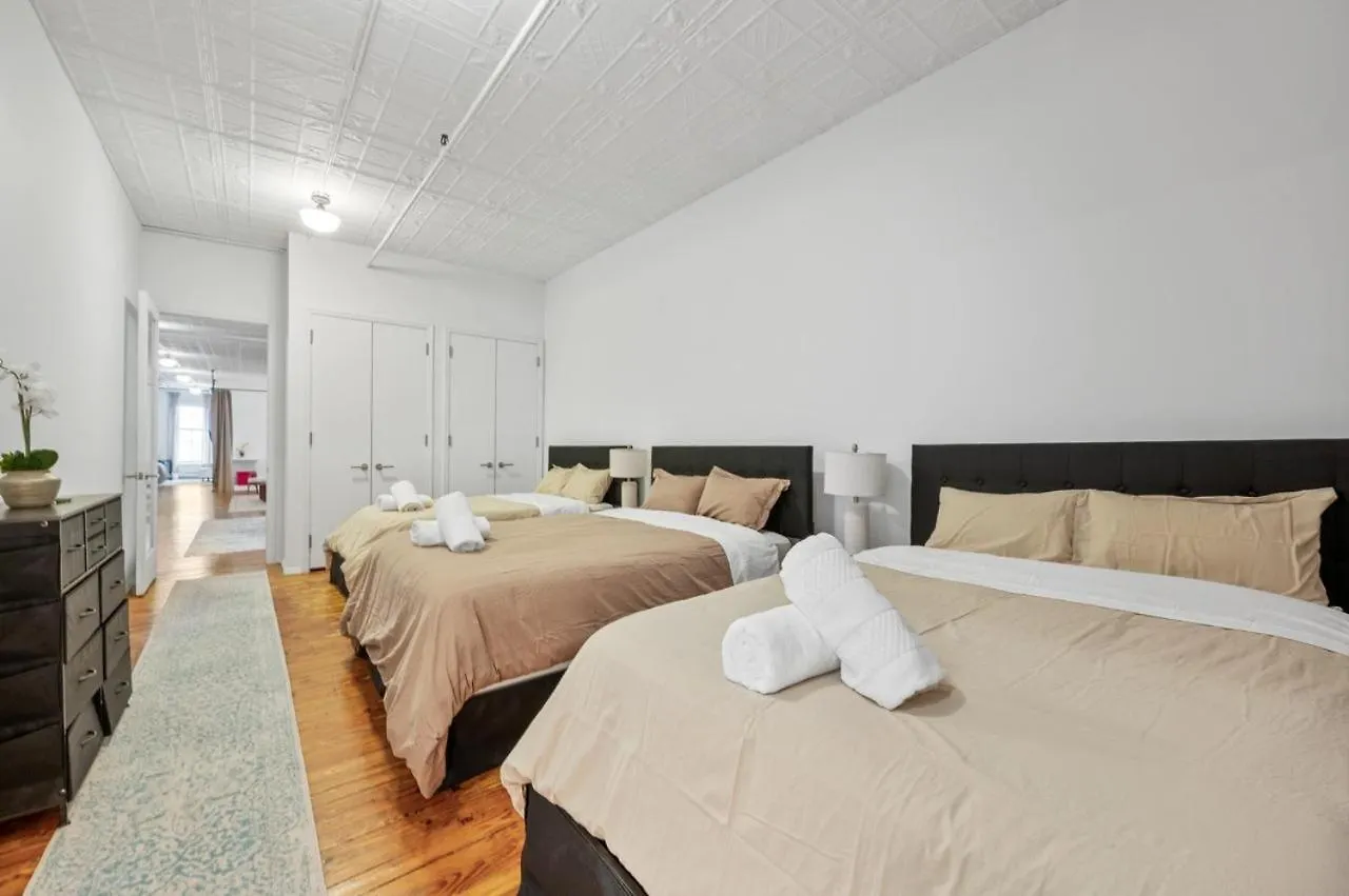 아파트 Soho Fancy 4 Bedroom 2000 Square Feet Loft 뉴욕